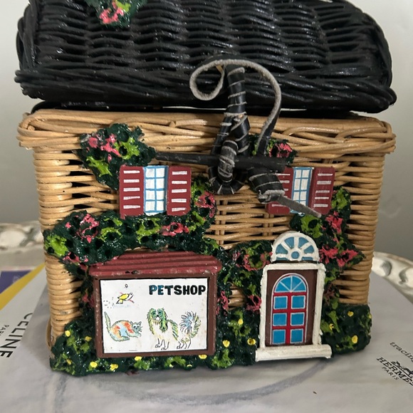 Charming Novelty Wicker House Handbag, Handmade wearable art - Picture 6 of 8